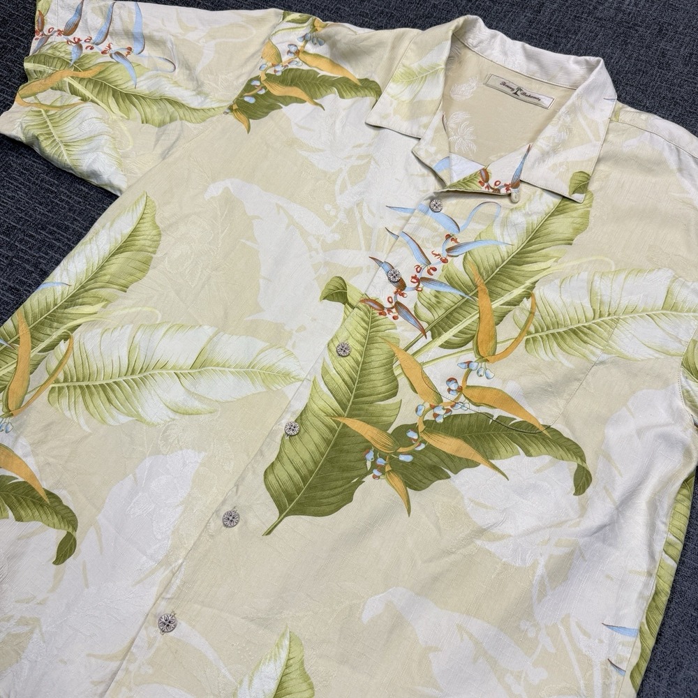 Tommy Bahama Hawaiian Shirt Mens XL Yellow Silk Camp Floral Button Up Beach